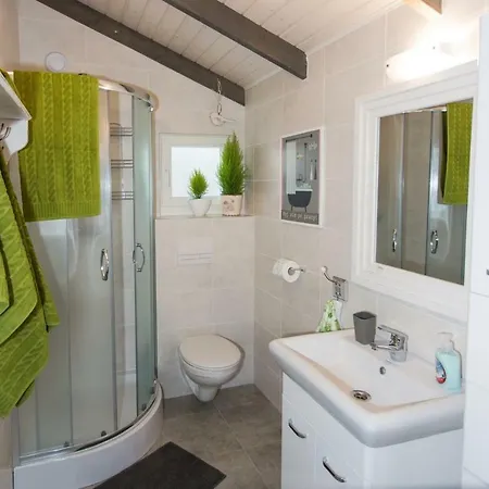 山林小屋 Przylesie21